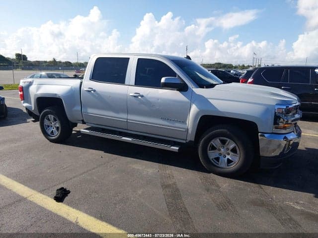 2017 CHEVROLET SILVERADO 1500 LT 1