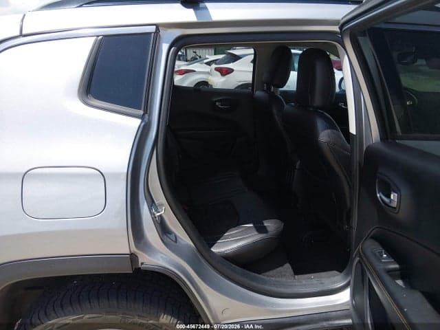 2018 JEEP COMPASS LATITUDE 4X4 8