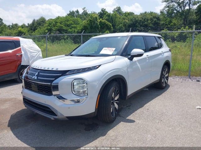 2026 MITSUBISHI OUTLANDER LE 2.5 2WD/SE 2.5 2WD 2