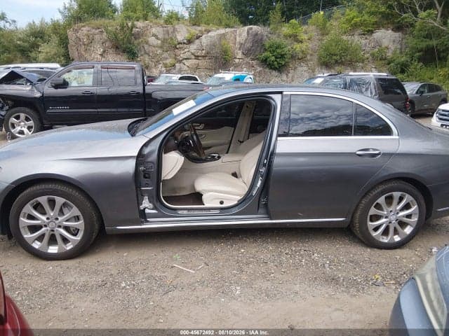 2017 MERCEDES-BENZ E 300 14