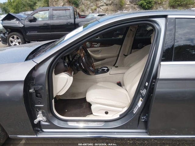 2017 MERCEDES-BENZ E 300 6