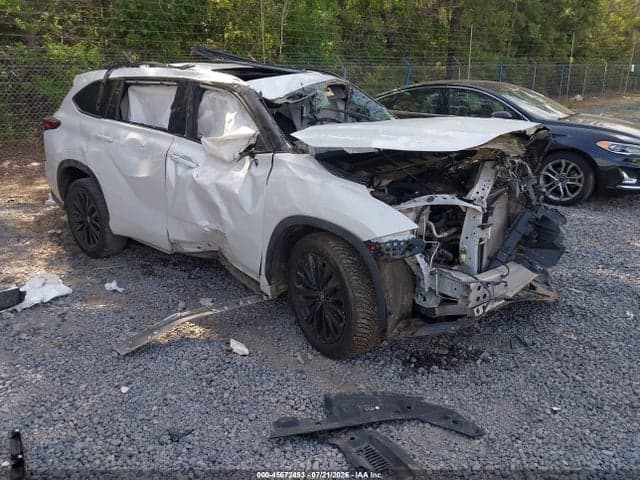 2023 TOYOTA HIGHLANDER XSE 1