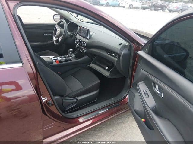 2024 NISSAN SENTRA SV XTRONIC CVT 5