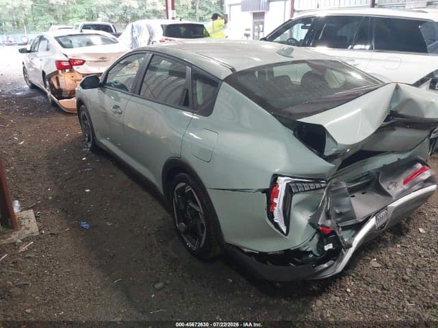 2026 KIA K4 EX 3