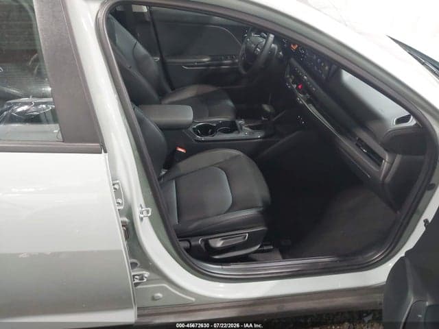 2026 KIA K4 EX 5