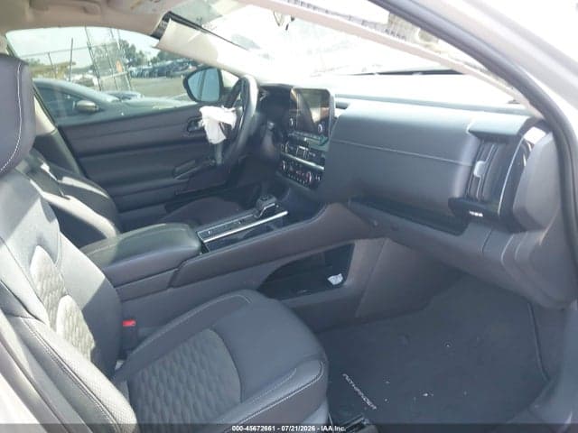 2024 NISSAN PATHFINDER SV FWD 5