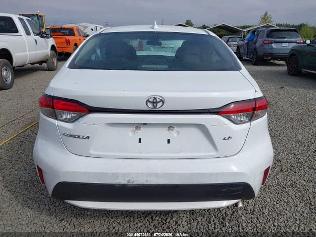 2022 TOYOTA COROLLA LE 16