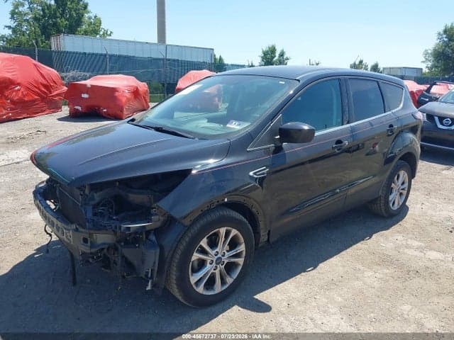 2017 FORD ESCAPE SE 2