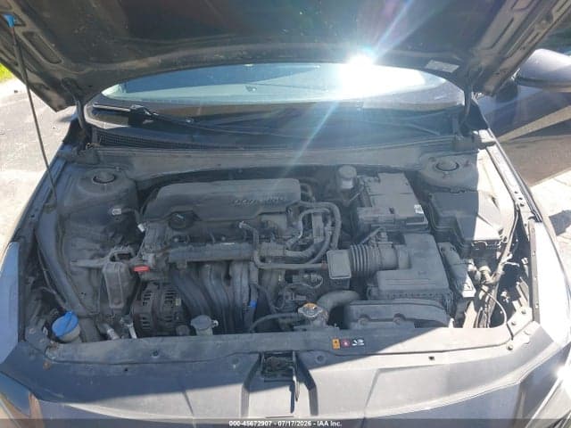 2023 HYUNDAI ELANTRA SE 10