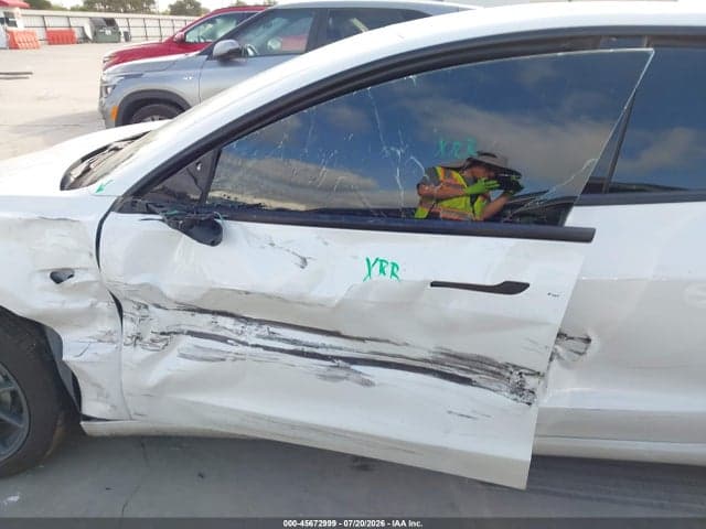 2021 TESLA MODEL 3 STANDARD RANGE PLUS REAR-WHEEL DRIVE 11