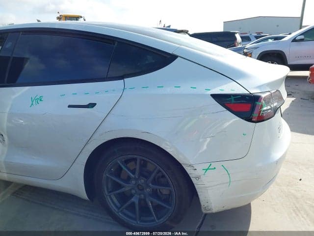 2021 TESLA MODEL 3 STANDARD RANGE PLUS REAR-WHEEL DRIVE 20