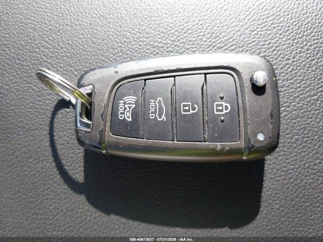 2023 HYUNDAI ELANTRA SE 11
