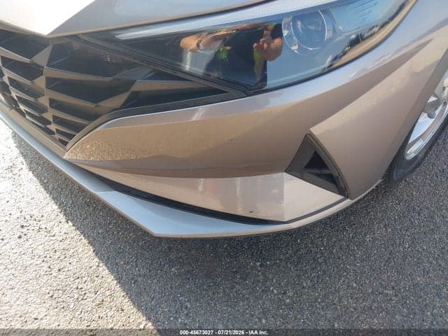 2023 HYUNDAI ELANTRA SE 6