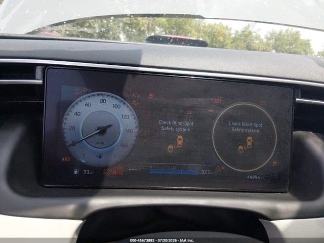2024 HYUNDAI TUCSON SE 7