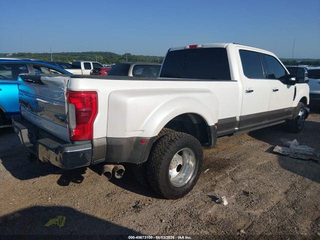 2019 FORD F-350 KING RANCH 4