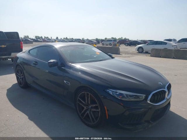 2020 BMW M8 1