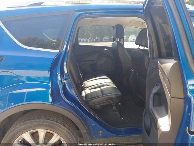 2017 FORD ESCAPE TITANIUM 8
