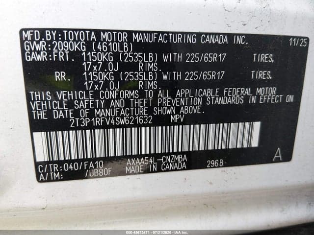 2025 TOYOTA RAV4 XLE 9