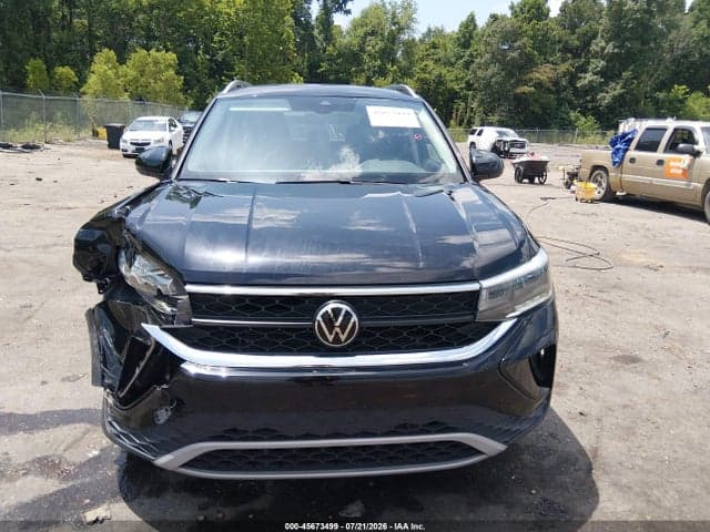 2024 VOLKSWAGEN TAOS 1.5T SE 12