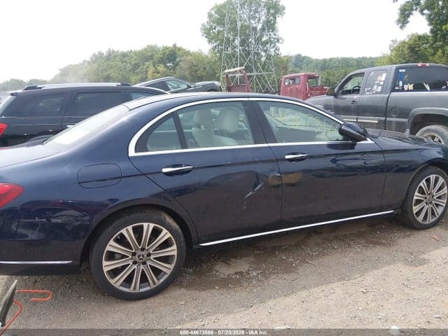 2019 MERCEDES-BENZ E 300 4MATIC 17
