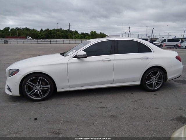 2017 MERCEDES-BENZ E 300 14