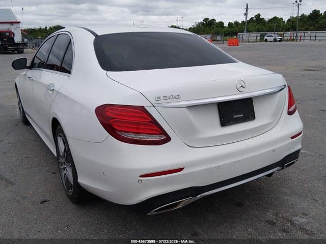2017 MERCEDES-BENZ E 300 3