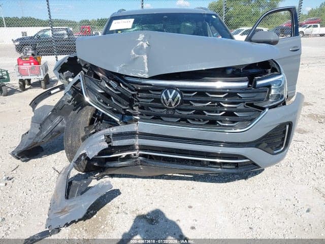 2025 VOLKSWAGEN ATLAS CROSS SPORT 2.0T SEL PREMIUM R-LINE 6