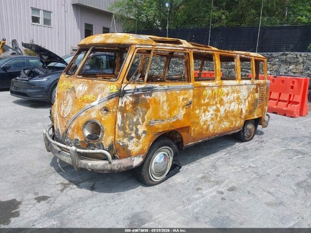 1974 VOLKSWAGEN TRANSPORTER 2