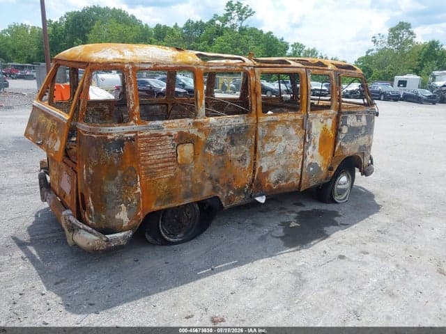 1974 VOLKSWAGEN TRANSPORTER 4