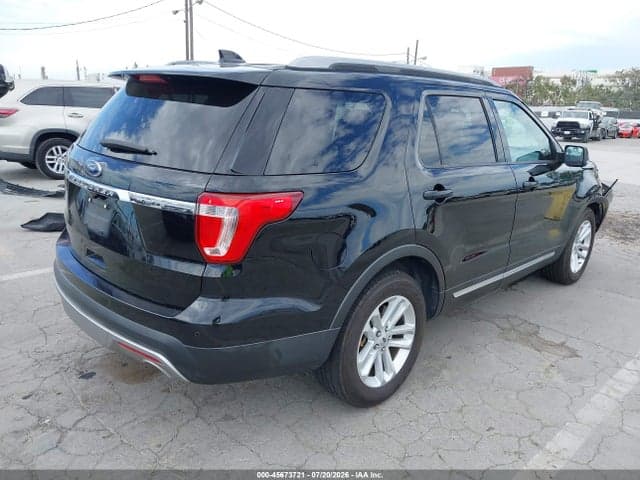 2017 FORD EXPLORER XLT 4
