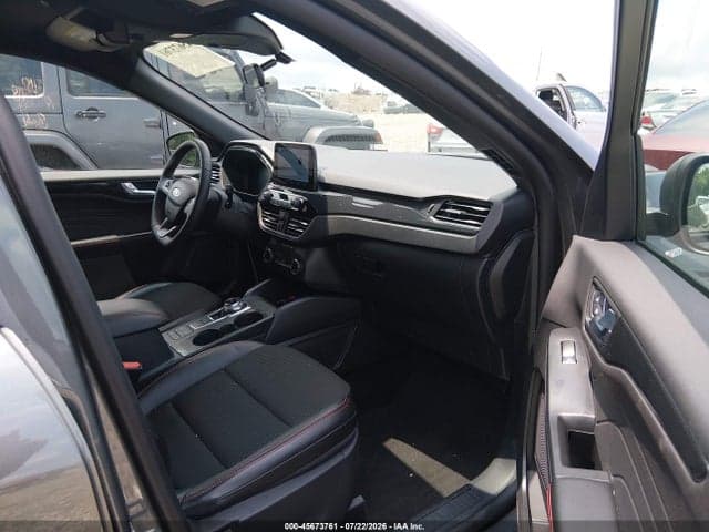 2025 FORD ESCAPE ST-LINE 5
