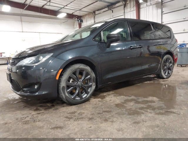 2019 CHRYSLER PACIFICA TOURING PLUS 2