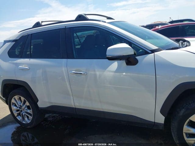 2022 TOYOTA RAV4 LIMITED 13