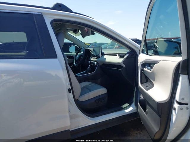 2022 TOYOTA RAV4 LIMITED 5