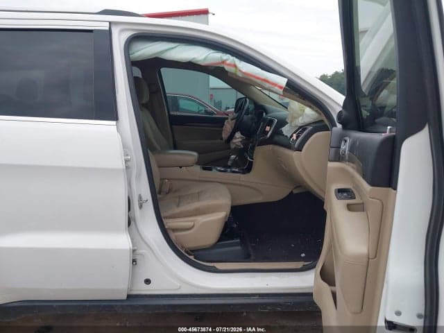 2018 JEEP GRAND CHEROKEE LAREDO E 4X2 5