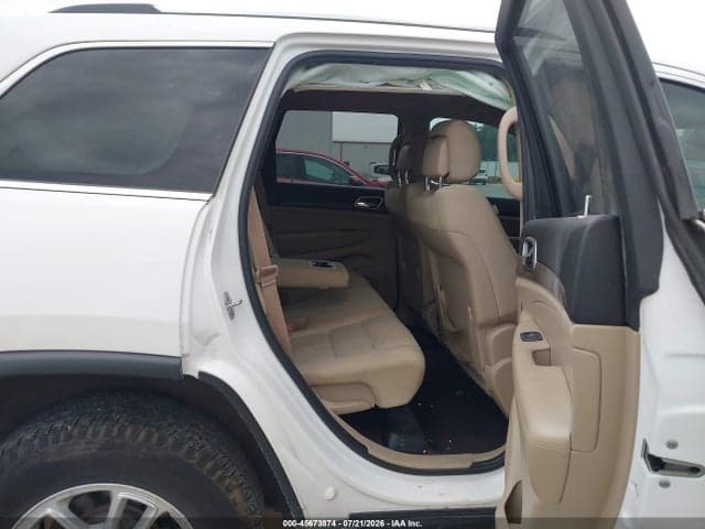 2018 JEEP GRAND CHEROKEE LAREDO E 4X2 8