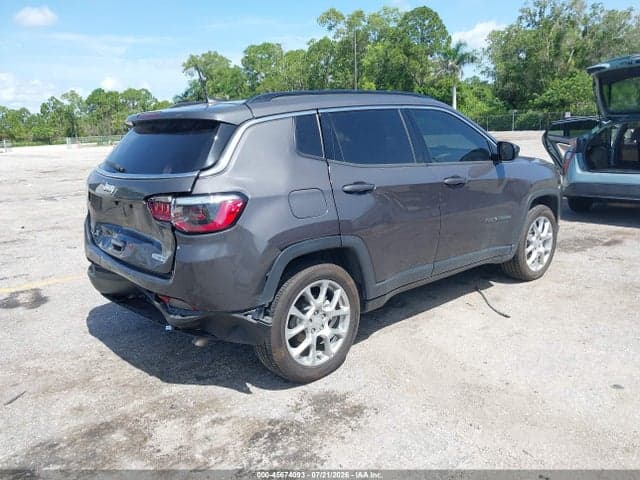 2024 JEEP COMPASS LATITUDE LUX FWD 4