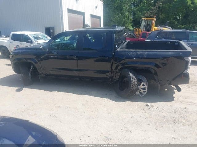 2024 TOYOTA TACOMA SR5 15
