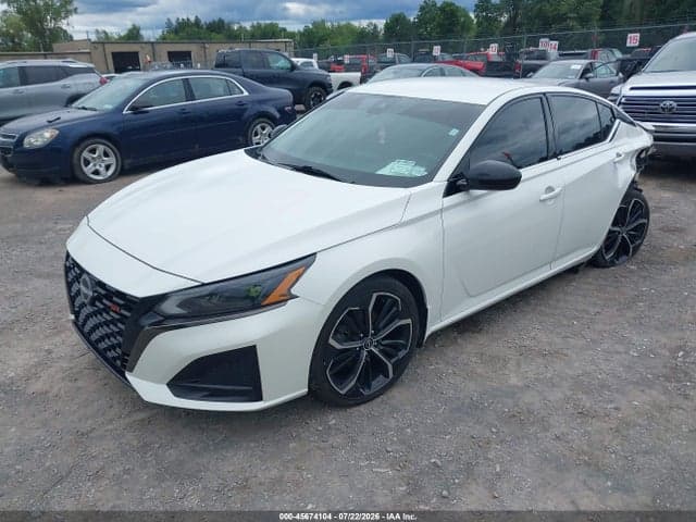 2023 NISSAN ALTIMA SR INTELLIGENT AWD 2
