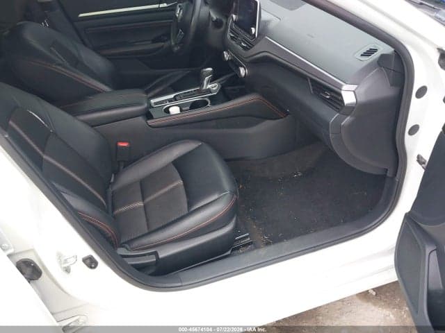 2023 NISSAN ALTIMA SR INTELLIGENT AWD 5