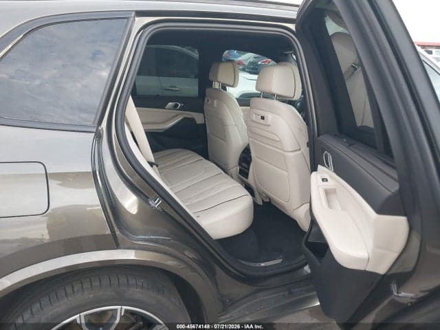2022 BMW X5 PHEV XDRIVE45E 8