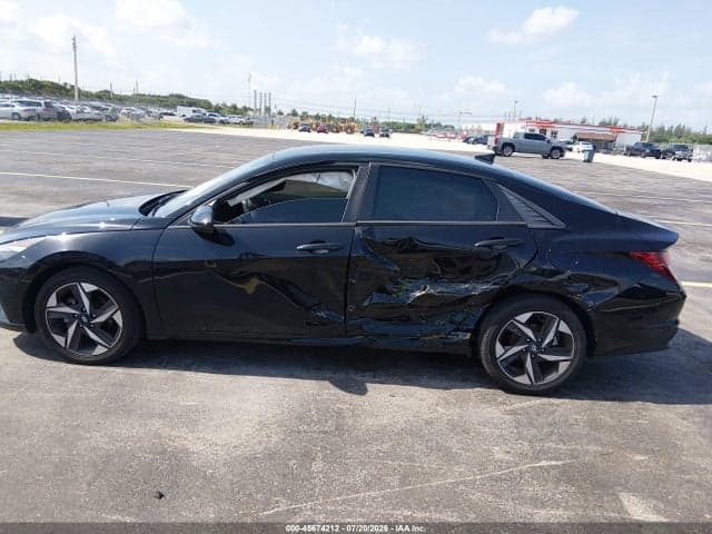 2023 HYUNDAI ELANTRA SEL 6