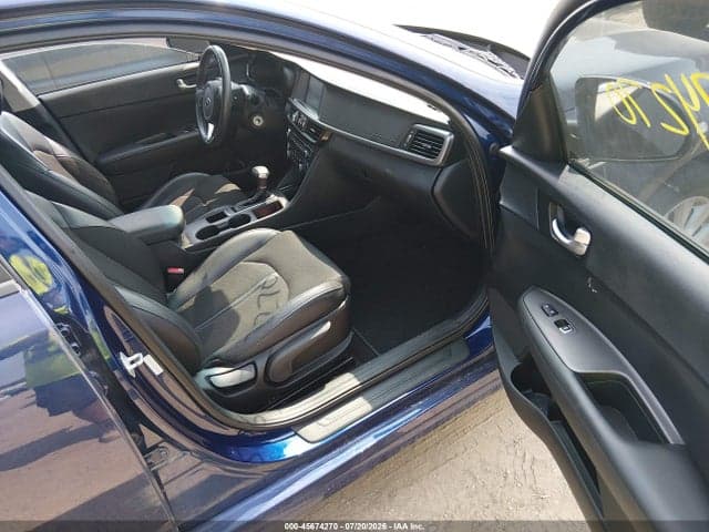 2018 KIA OPTIMA S 5