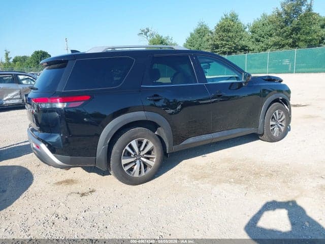 2022 NISSAN PATHFINDER SL 4WD 4