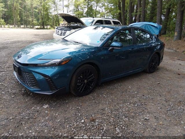 2026 TOYOTA CAMRY SE 2