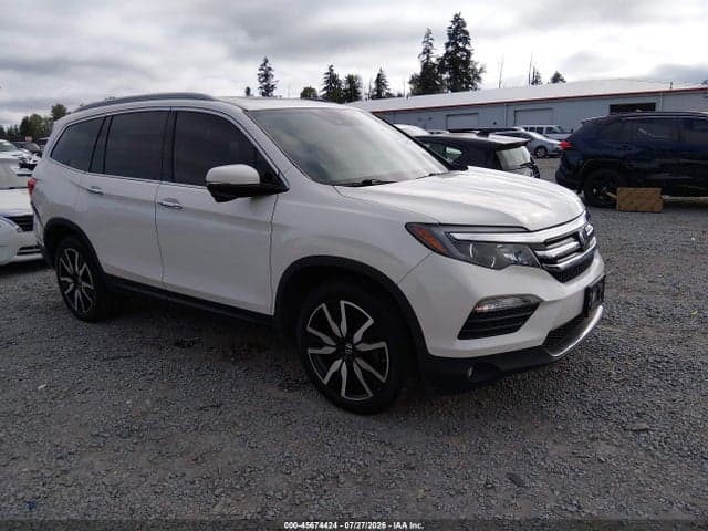 2017 HONDA PILOT TOURING - 1