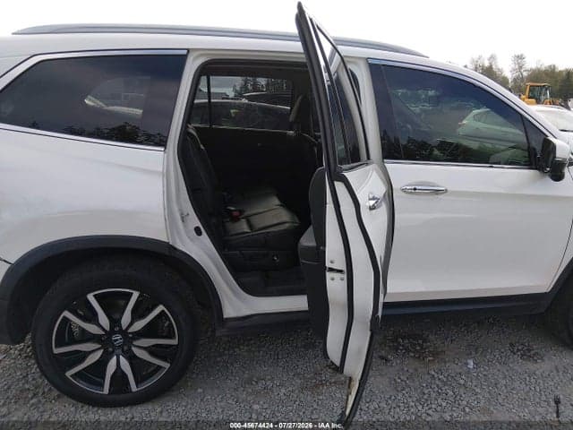 2017 HONDA PILOT TOURING 8