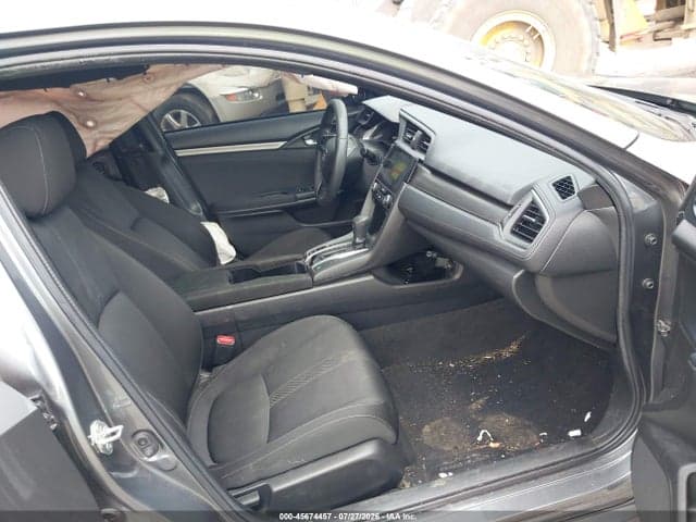 2018 HONDA CIVIC EX 5