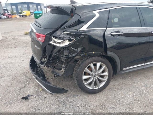 2019 INFINITI QX50 ESSENTIAL 6
