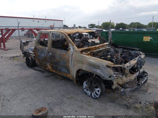 2025 TOYOTA TACOMA SR5 1